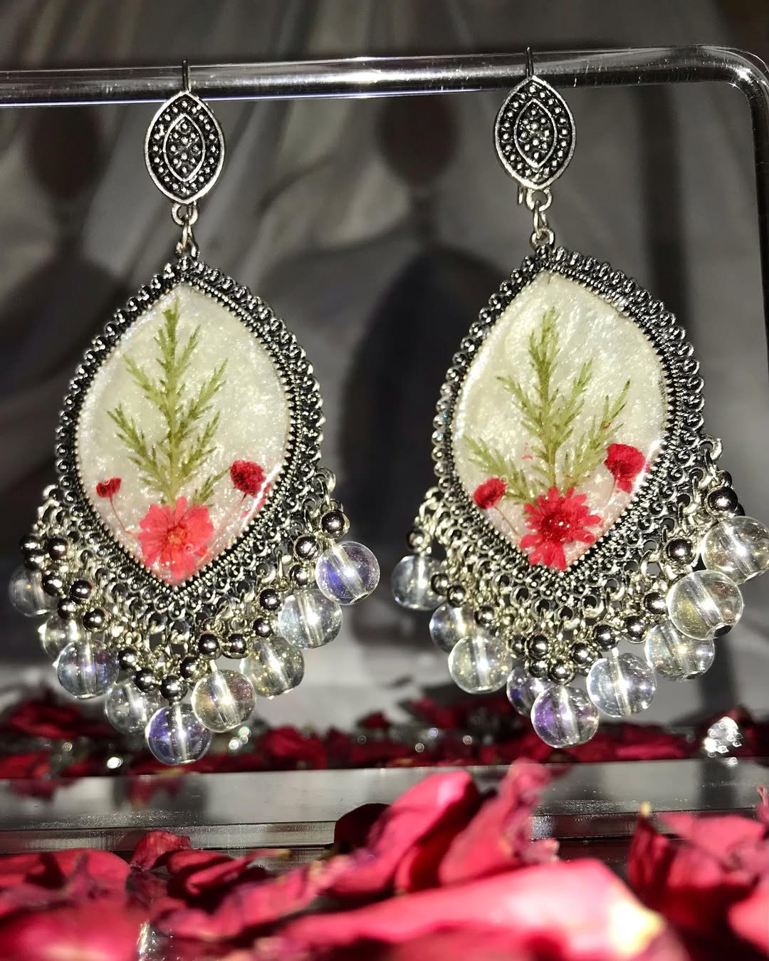 Jhumka e Noor Resin Jhumka