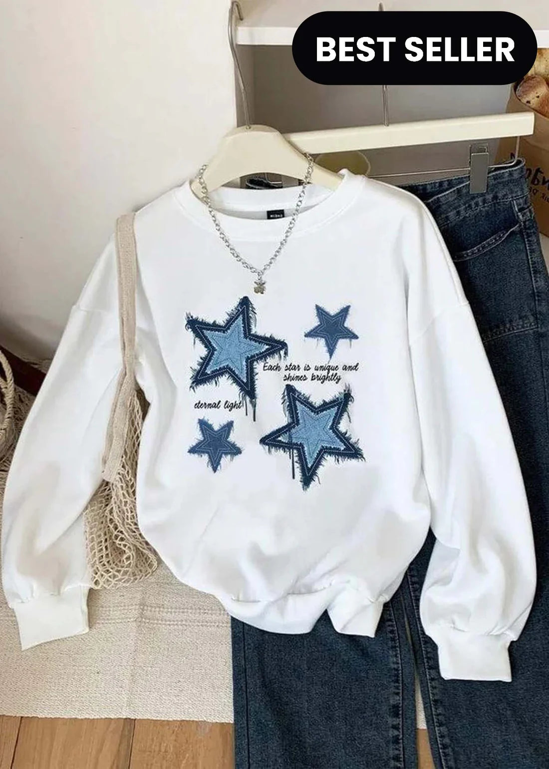 Winter Stars Printed White Sweatshirt