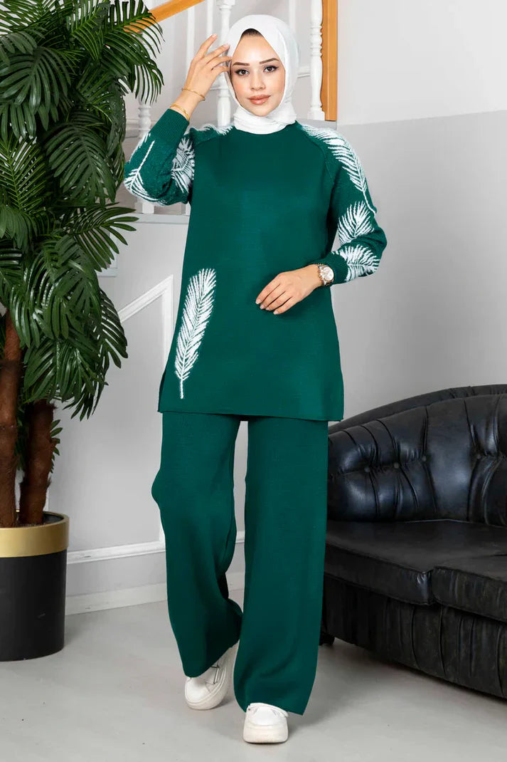 Winter Feather Printed Long Sleeves 2 PC Co-Ord Set